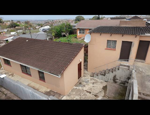 3 BEDROOM HOUSE FOR SALE IN UMLAZI Q